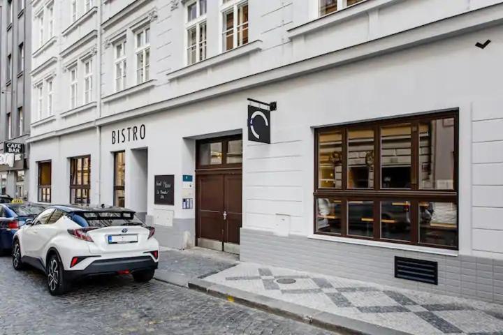 Luxury Apartment At Prague City Centre Andel! Zewnętrze zdjęcie